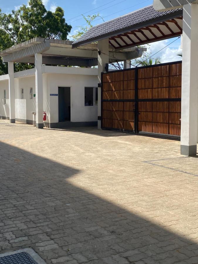 Luxury Penthouse, Nilaveli Apartment Trincomalee Exterior photo