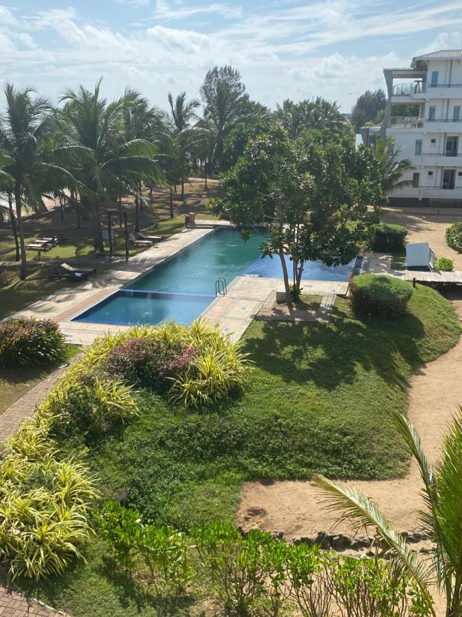 Luxury Penthouse, Nilaveli Apartment Trincomalee Exterior photo