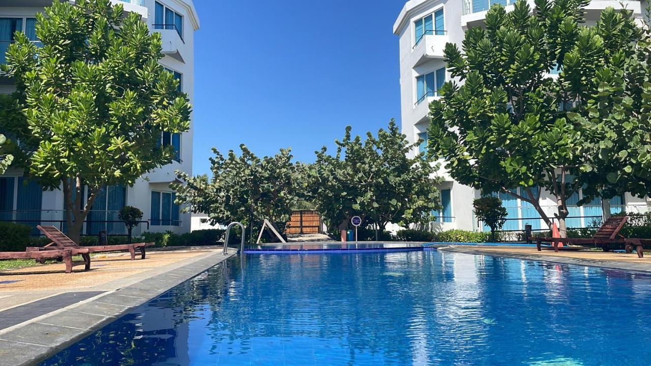 Luxury Penthouse, Nilaveli Apartment Trincomalee Exterior photo
